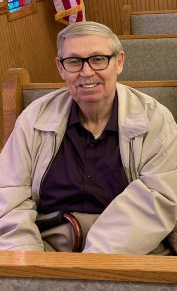 Roger Lee Hutchens Profile Photo