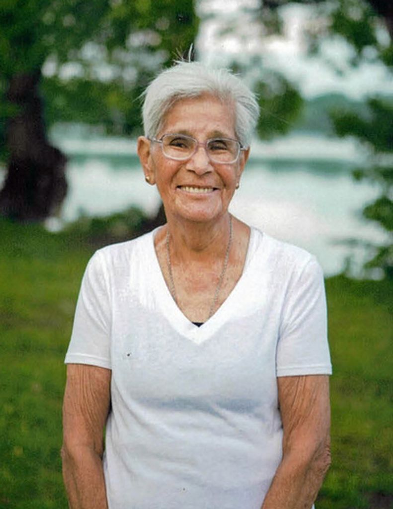 Maxine Ke-Wah-Ka-Mo-Quah Hinkle Profile Photo