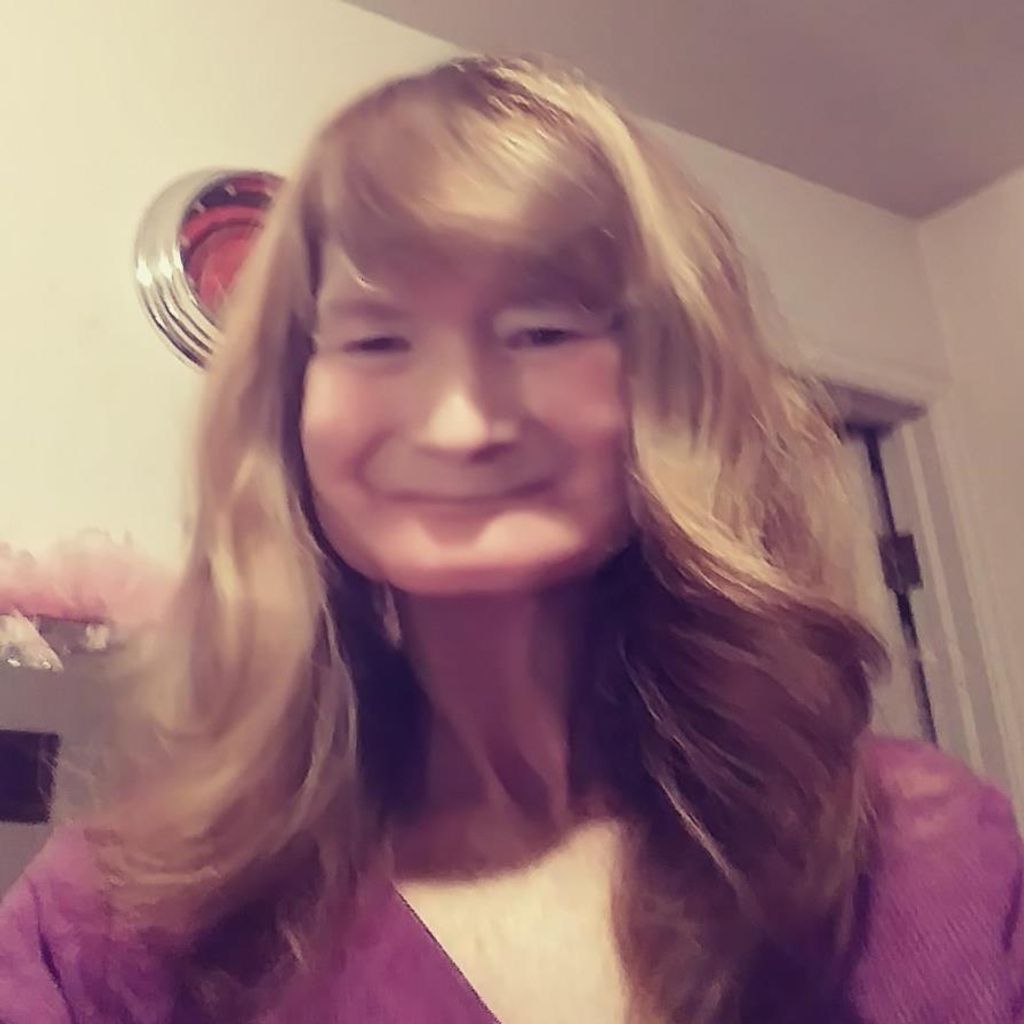 Robin Lynn Dwyer Profile Photo