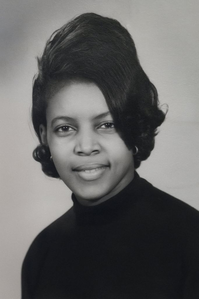 Reva Jean Smith Profile Photo