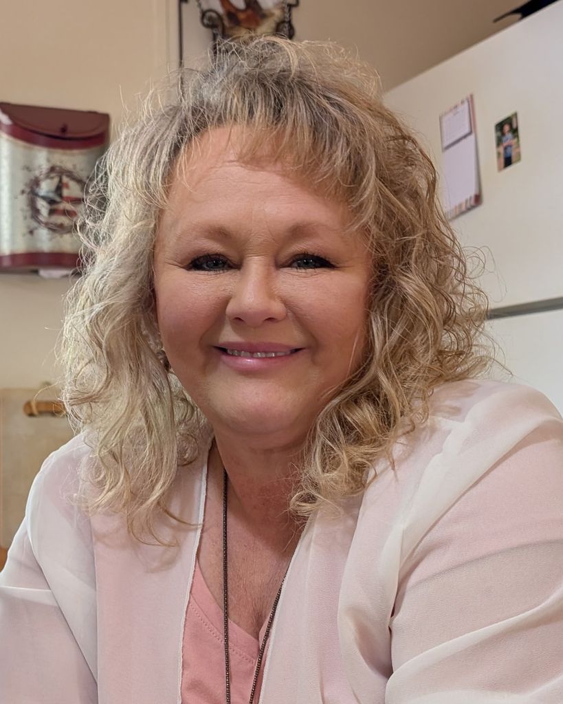 Julie King Hall Profile Photo