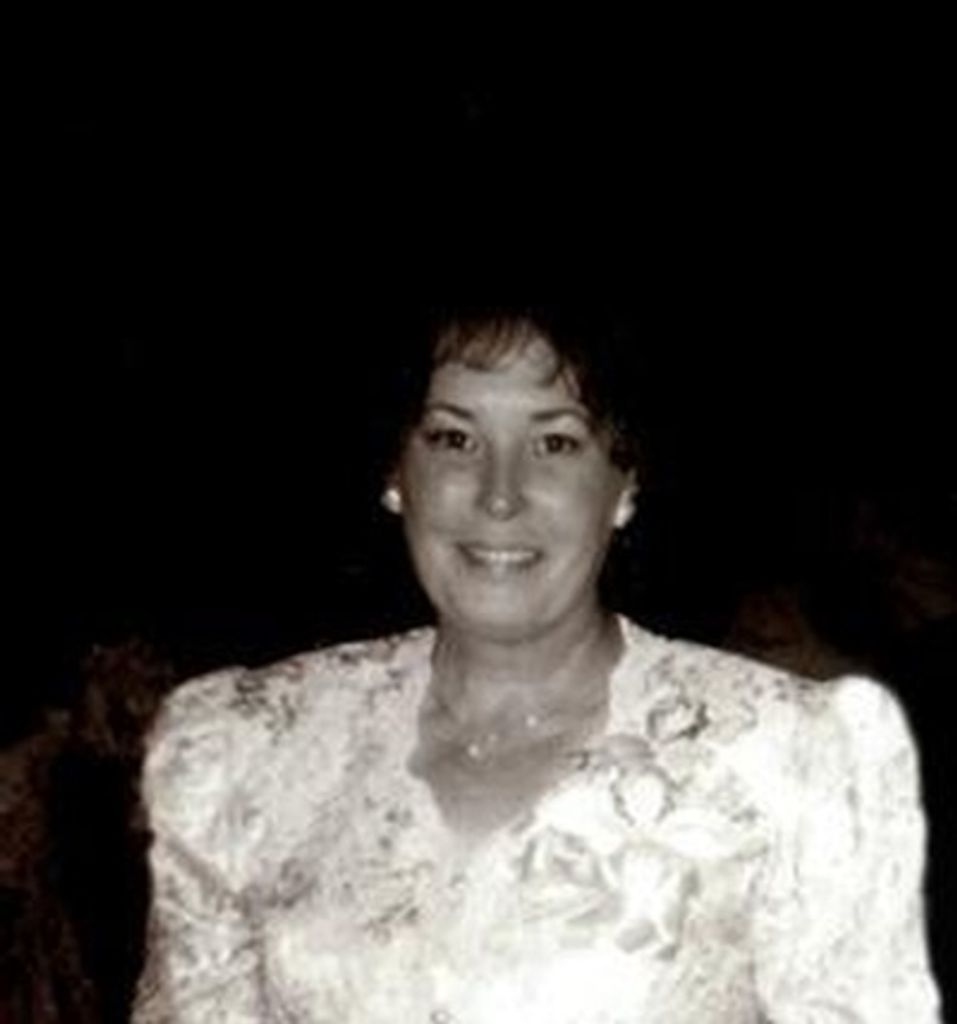 Carolyn Louise Sinden