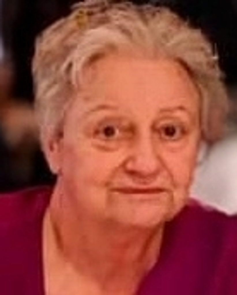 Anna Stoumbos