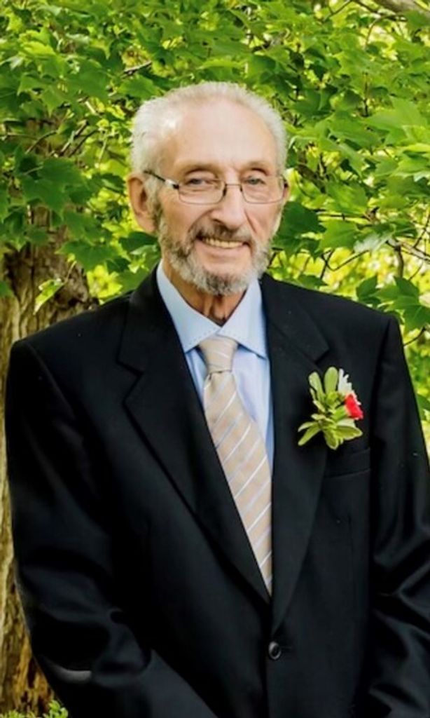 "Fuzzy" Cordell William Job White Profile Photo