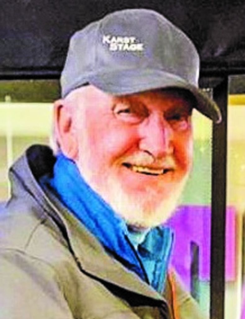 Edward M Wrzesinski 