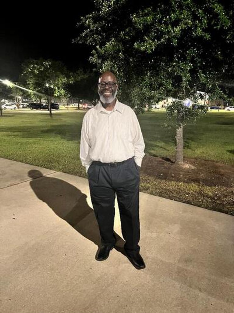 Tony Lamar Perry Profile Photo