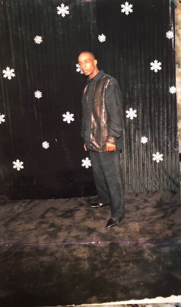 Everett Levon Russell