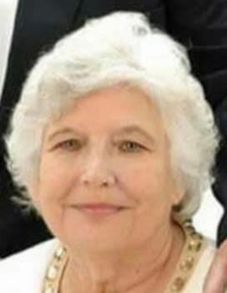 Minnie B (Outlaw)  Hatcher Profile Photo