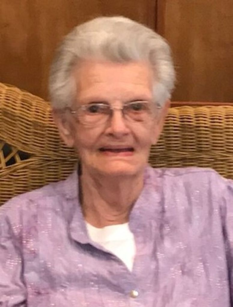 Lottie Bell Emfinger Profile Photo