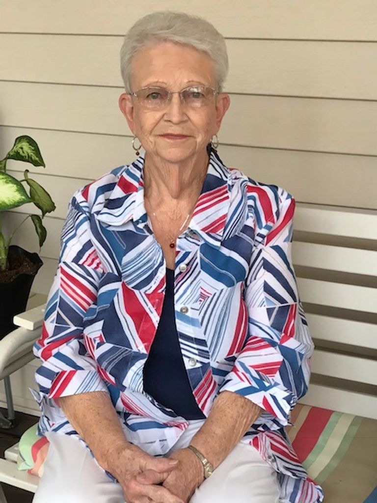 Hettie Lou Eads Profile Photo