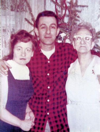 Beatrice Smith photo gallery thumbnail 64 of 91
