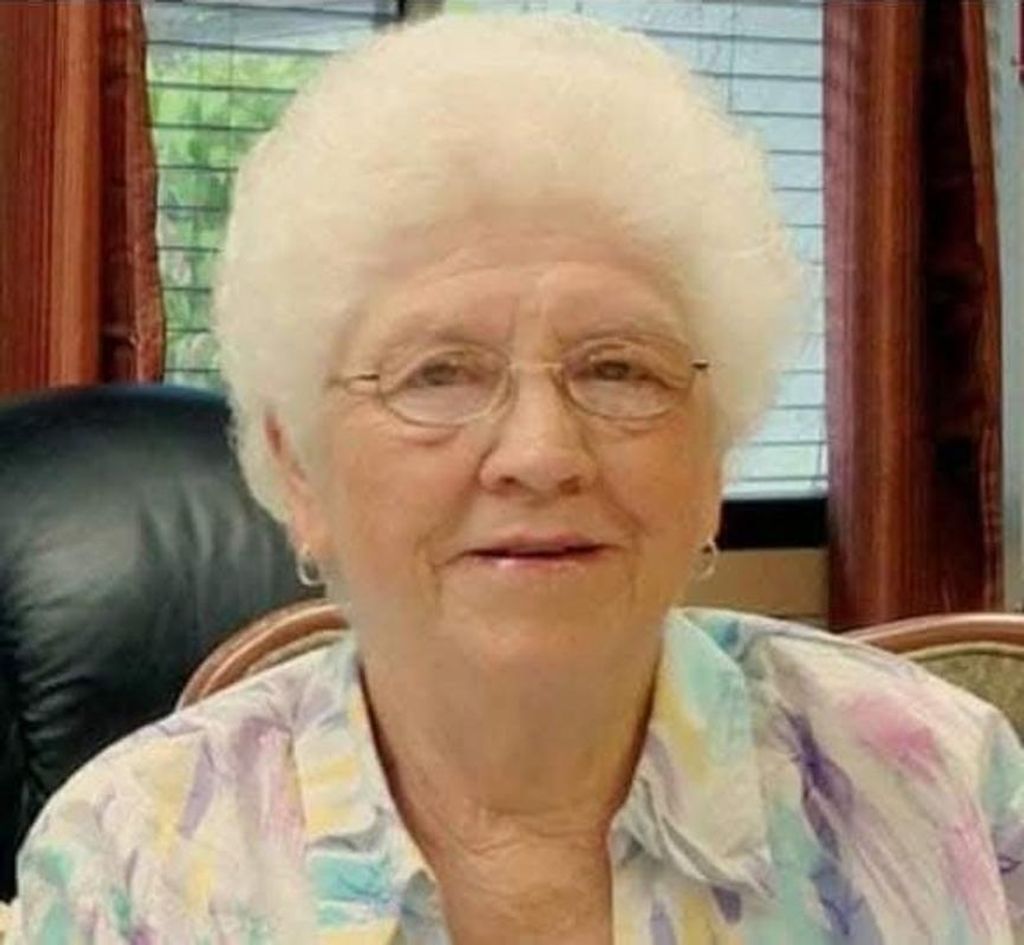 Carol Faye Balkom Hall Profile Photo