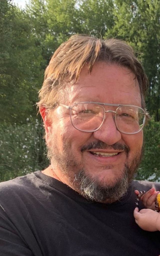 Robert W. "Bob" Strayer