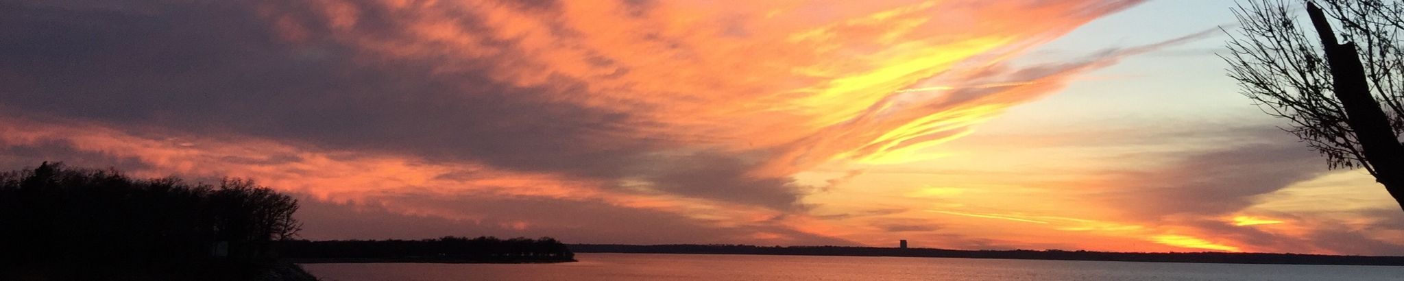 Cover for Lloyd Emory Hagberg's Obituary