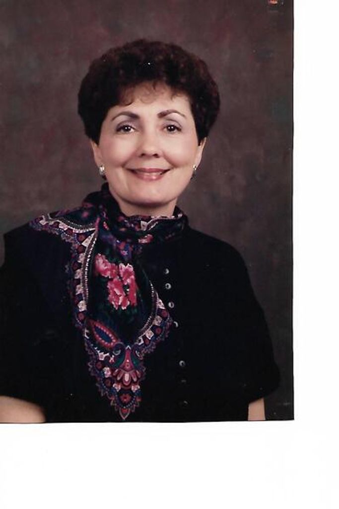 Lynne   Kell