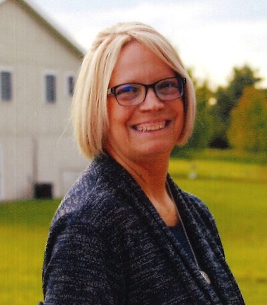 Stefanie Linn Turner Profile Photo