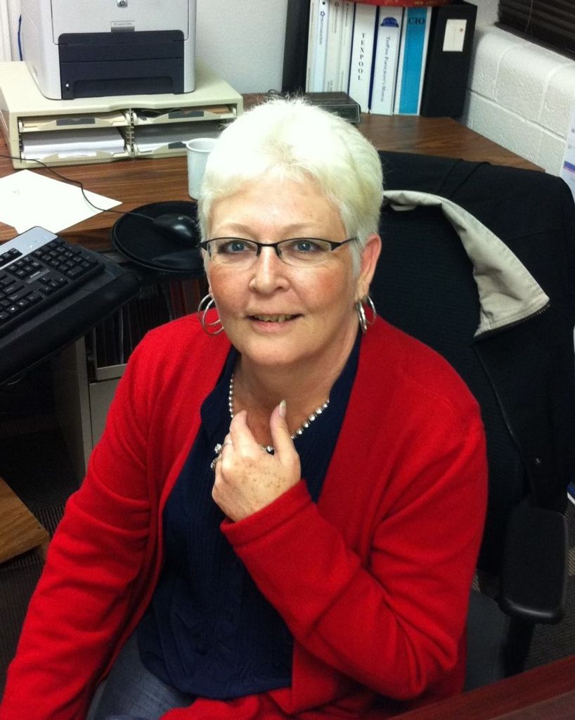 Terri LaNell Lange White Profile Photo
