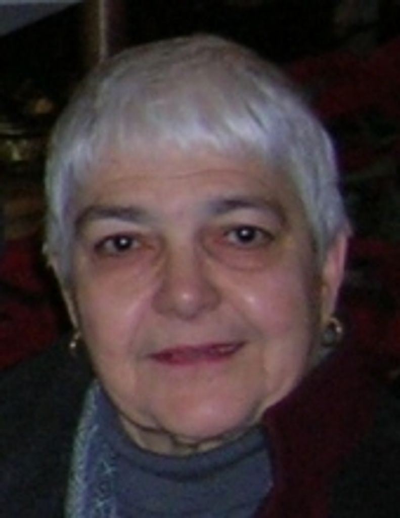 Elsie  Pesquero