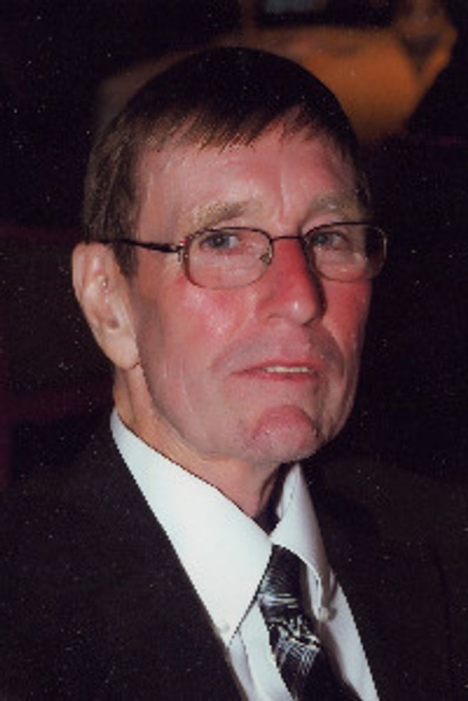 Dennis "Mike" Leaver