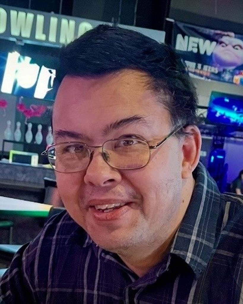 Paul Michael Lewis