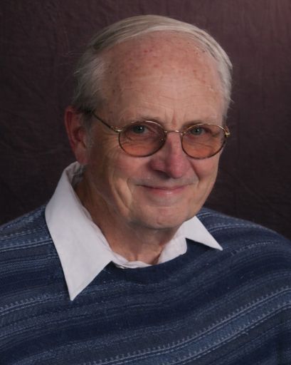 Russell Lee Hoard's obituary image