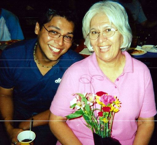 Yolanda C. Gonzalez photo gallery thumbnail 100 of 357