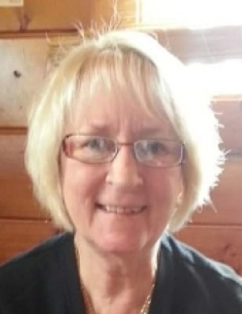 Barbara L. (Bouklias)  Ledford