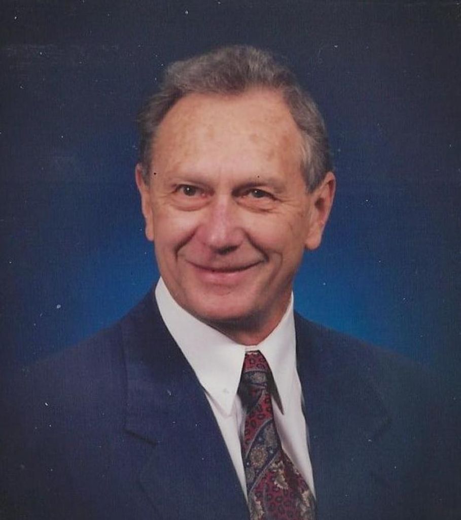 Tad Dale Flugge Profile Photo