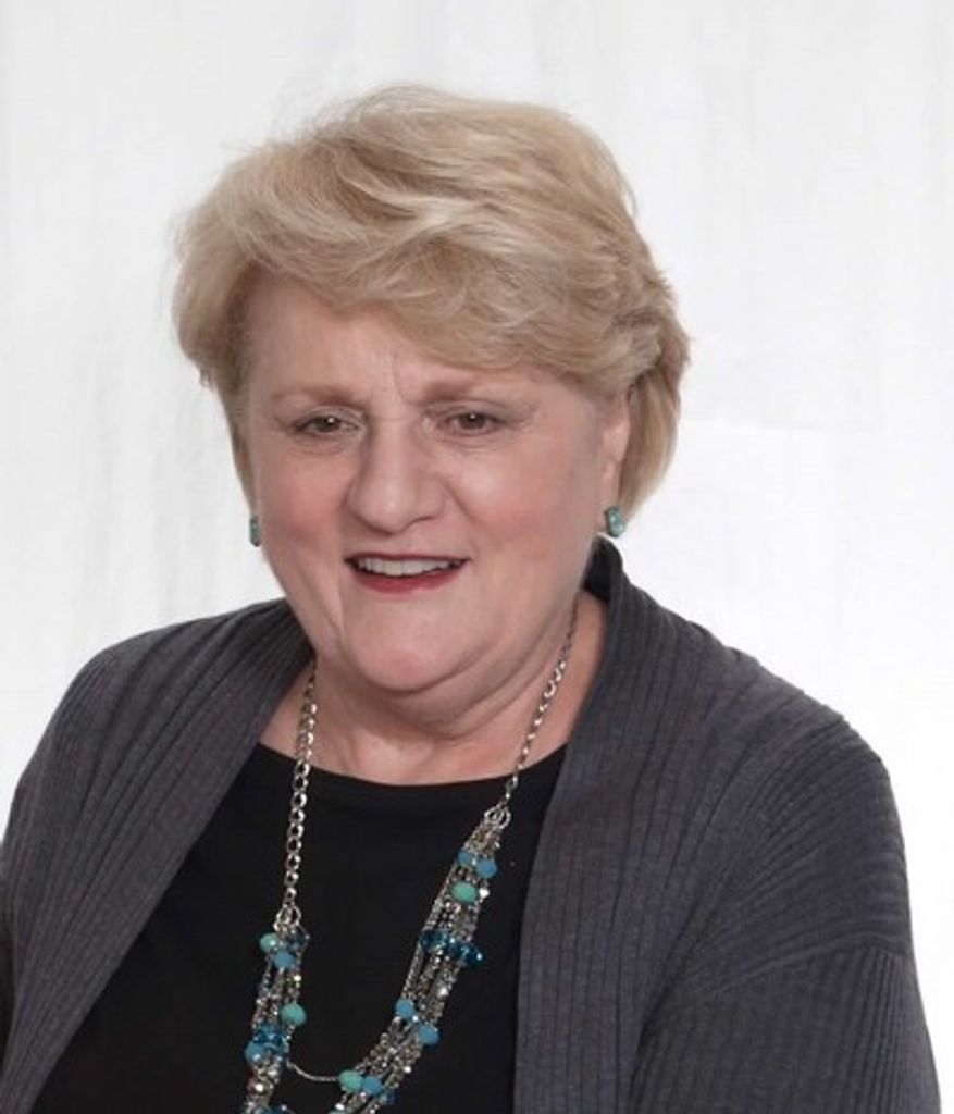 Donna Johnson Oliver Profile Photo