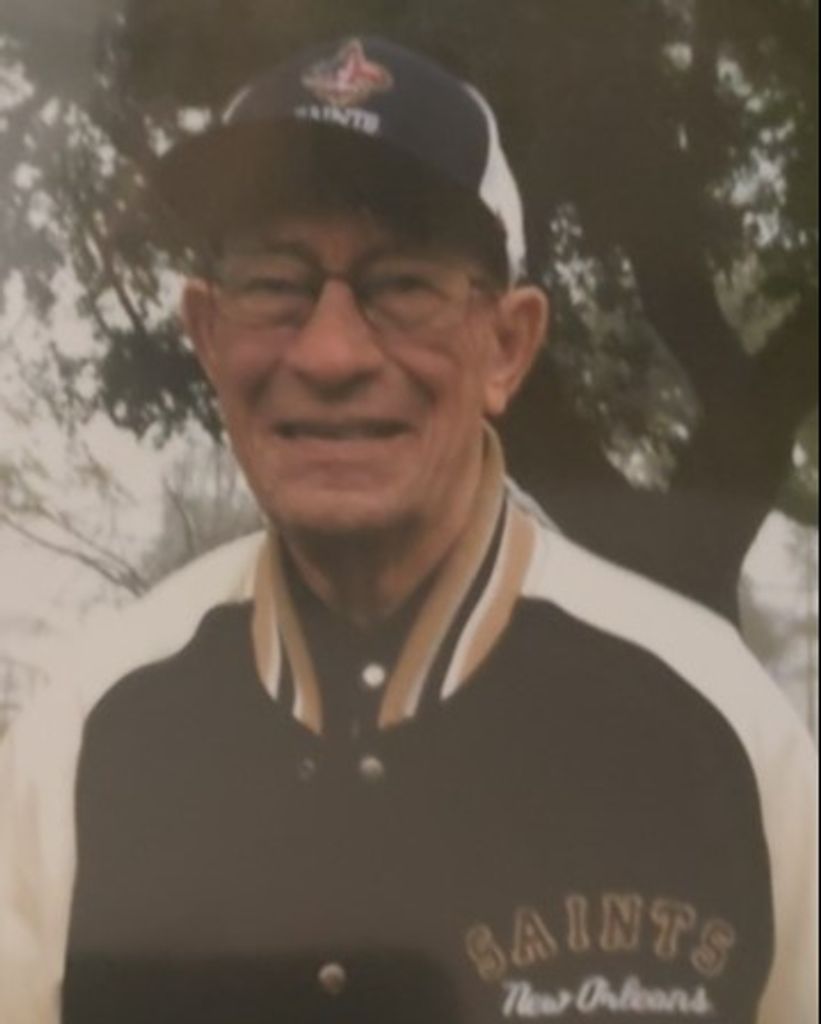 Lester Vallet Sr.