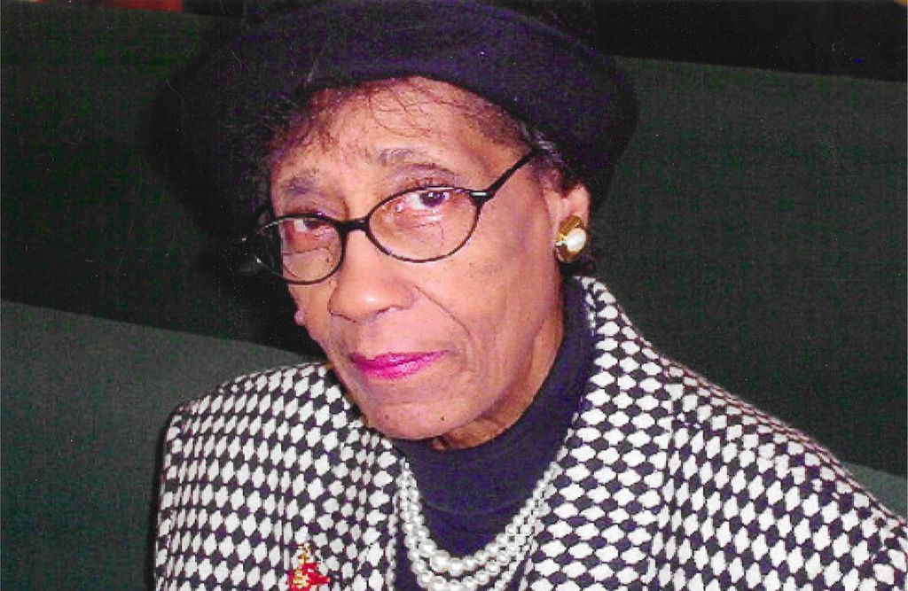Bertine Edna Mcgregor Profile Photo