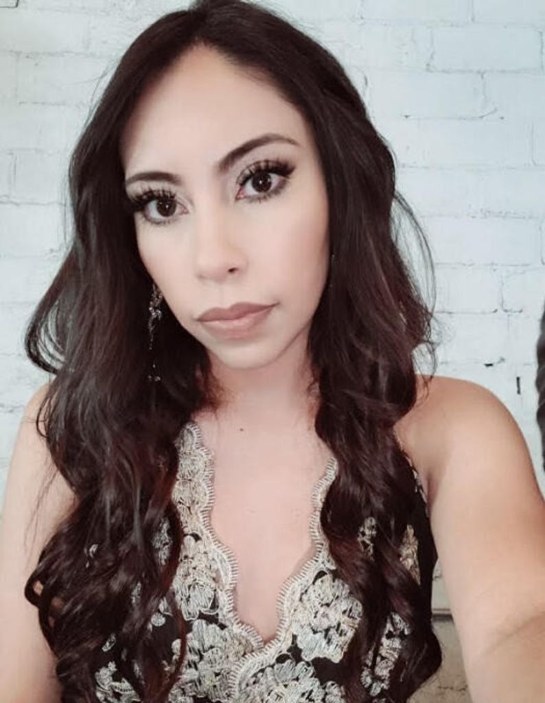 Leslie Joanne (Gonzalez)  Becerra