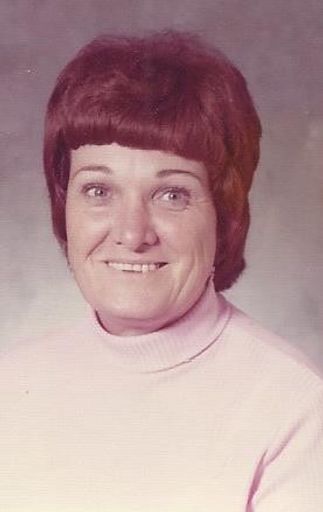 Frances Brewer photo gallery thumbnail 12 of 30
