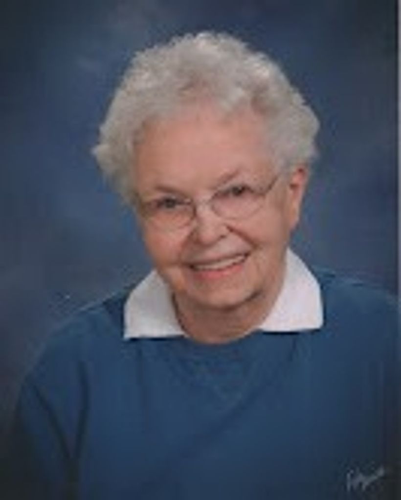 Lois Tweed Redlin