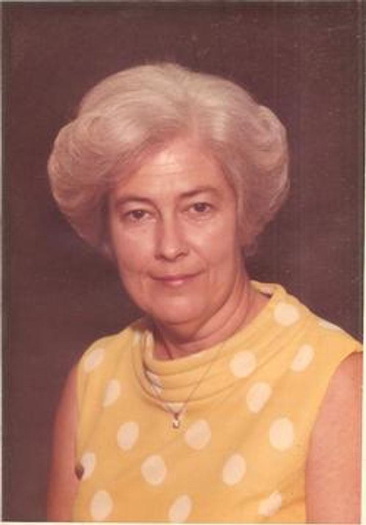 Edna Garrett Bradbury