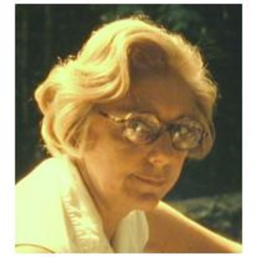 Mrs Lois W. Ricklin