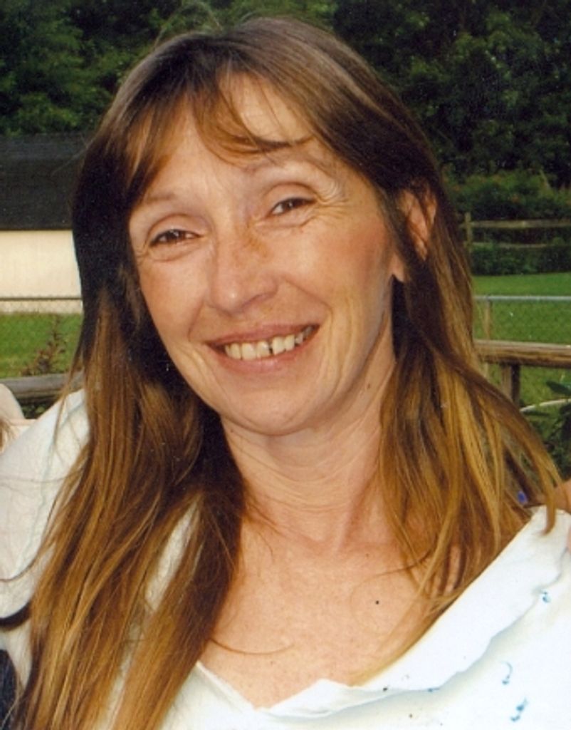 Kathy Lee Knuckles