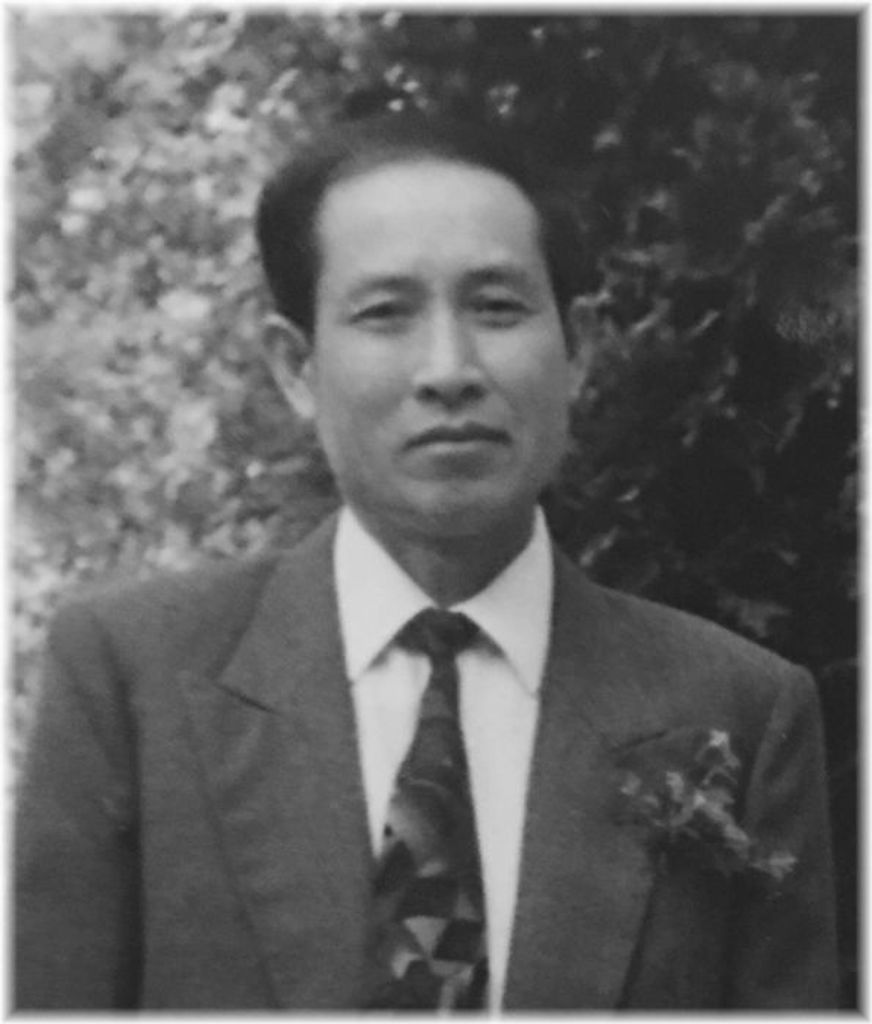 Mike Vanhdy Lathana