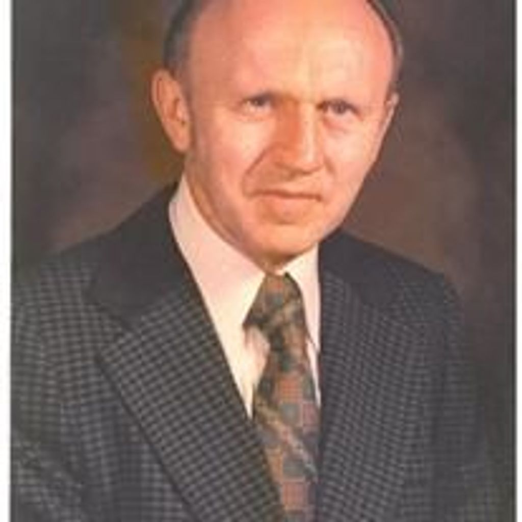 Earle Davis