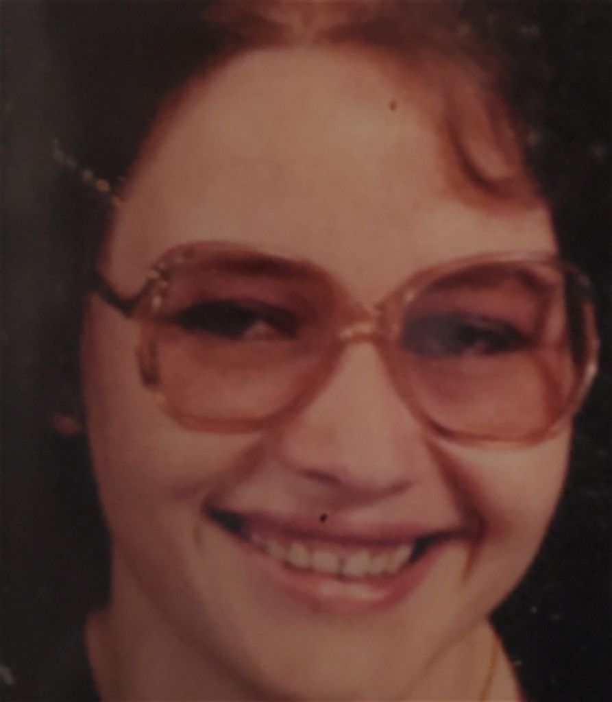 April Bernice Riddle (Harris) Profile Photo