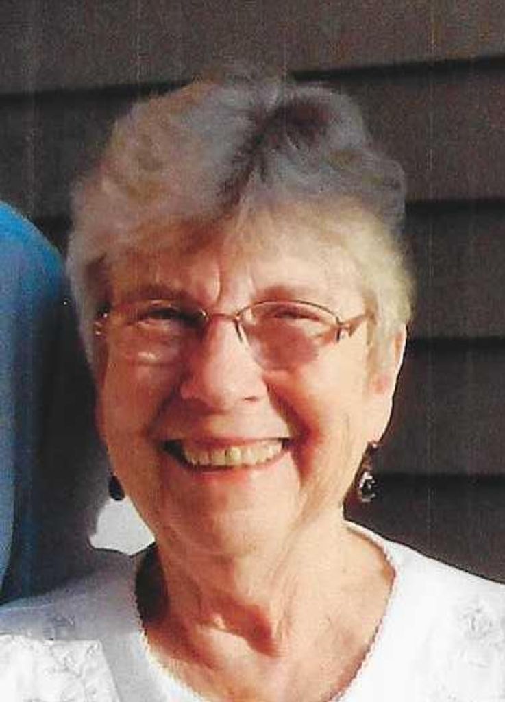 Louise Iva (Walch)  Fratzke