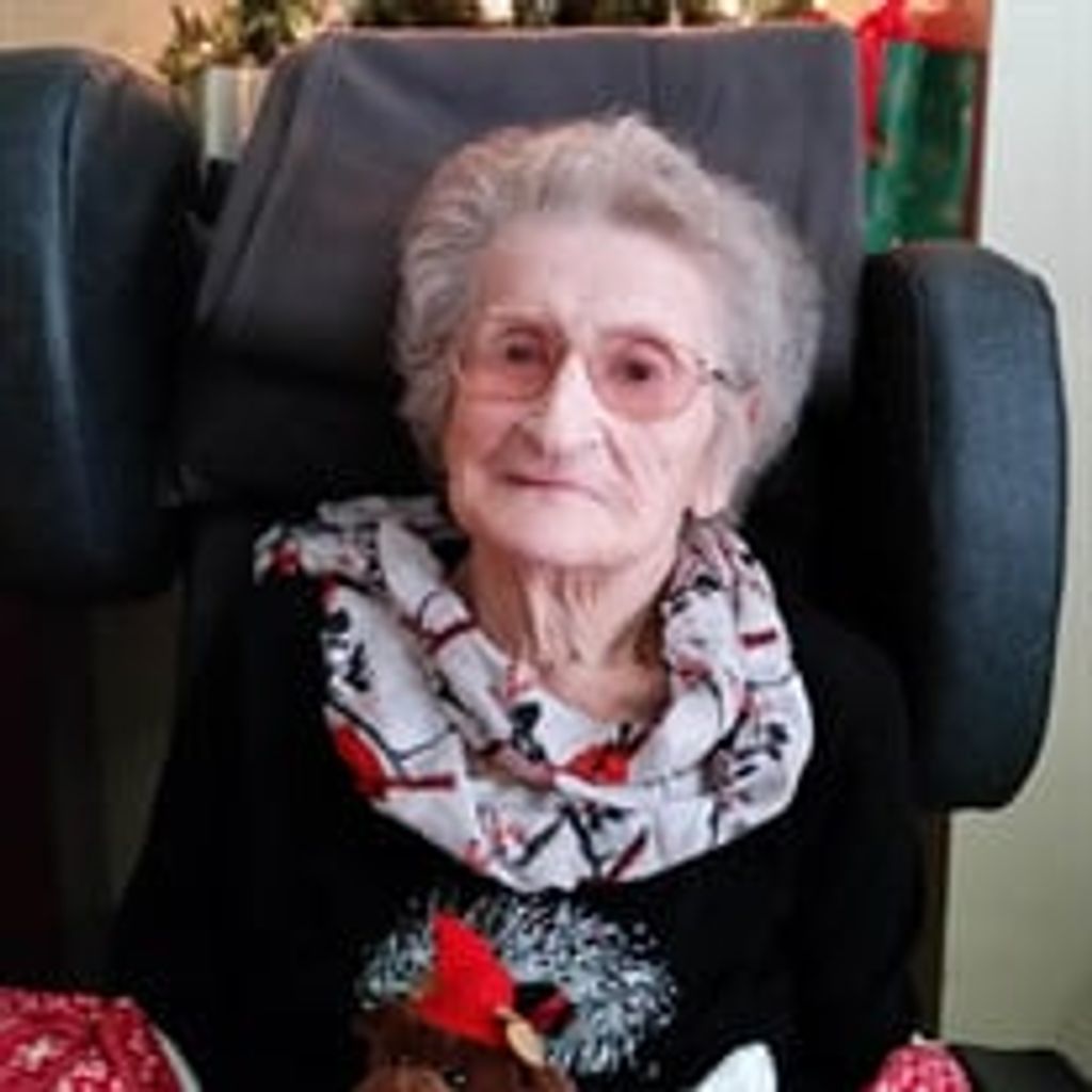 Mary Ann Vanecek