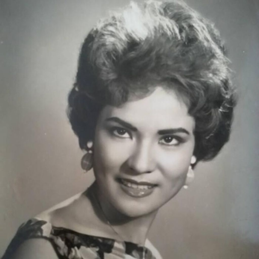 Claire Maog Dominguez