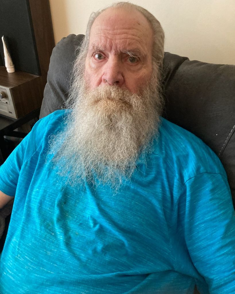 Ralph W Bretton