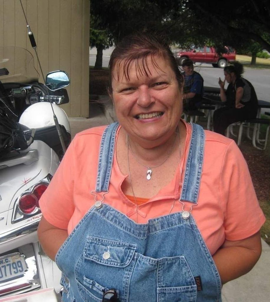 Suella "Sue" Sharpe Putnam