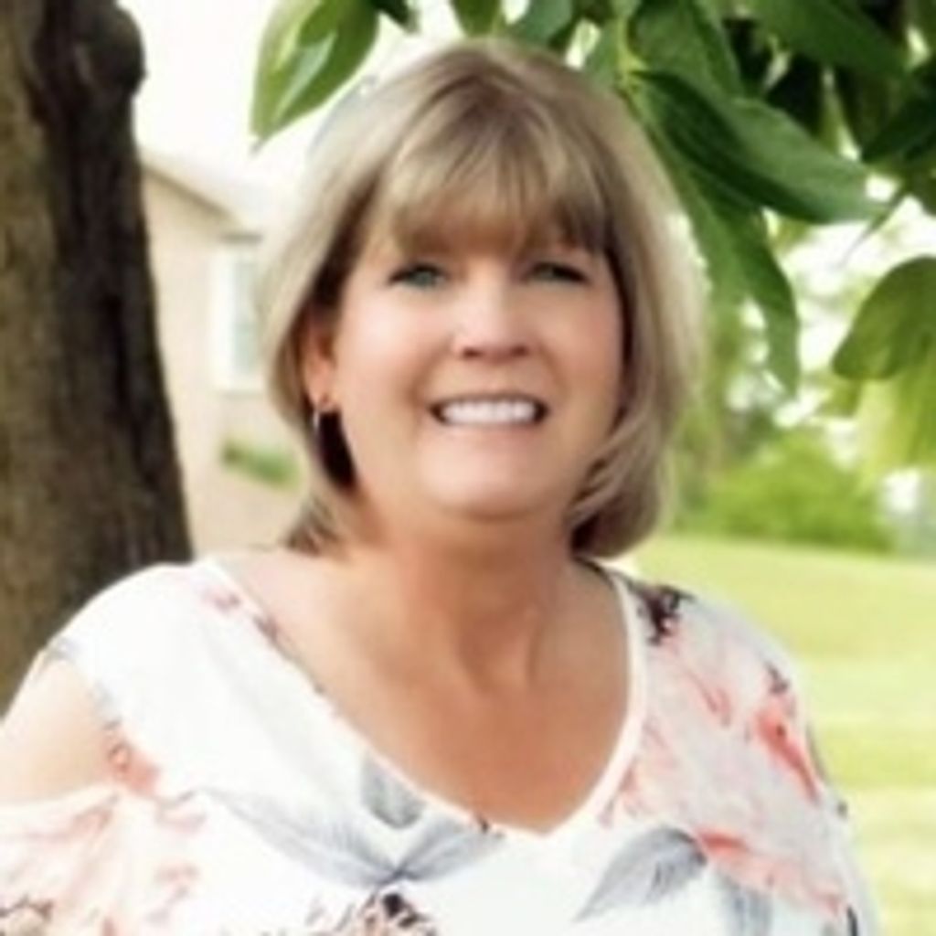 Kimberly J Evans