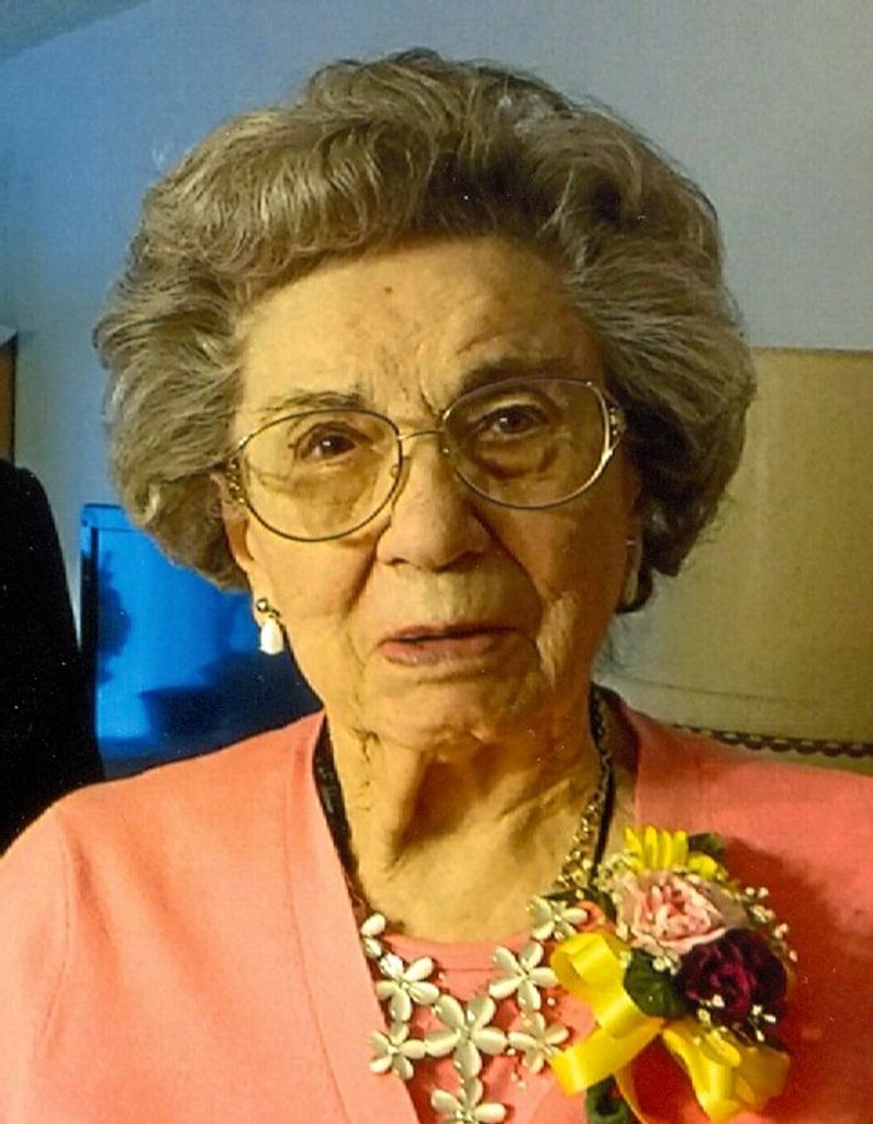 Ruth J. (Kraklow)  Thompson