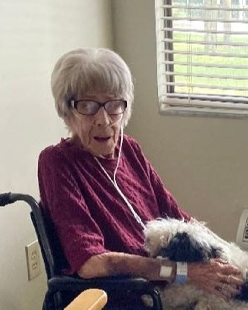 Maxine Lilliane Schultz