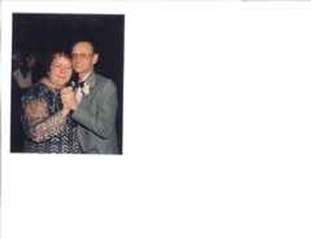 Julianne H (Hiet)  Thompson Profile Photo