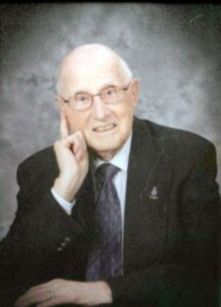 Douglas Wilkes Holder